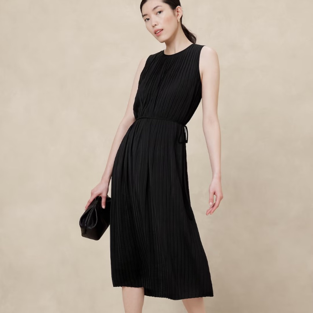 Banana republic black pleated satin midi dress NWT